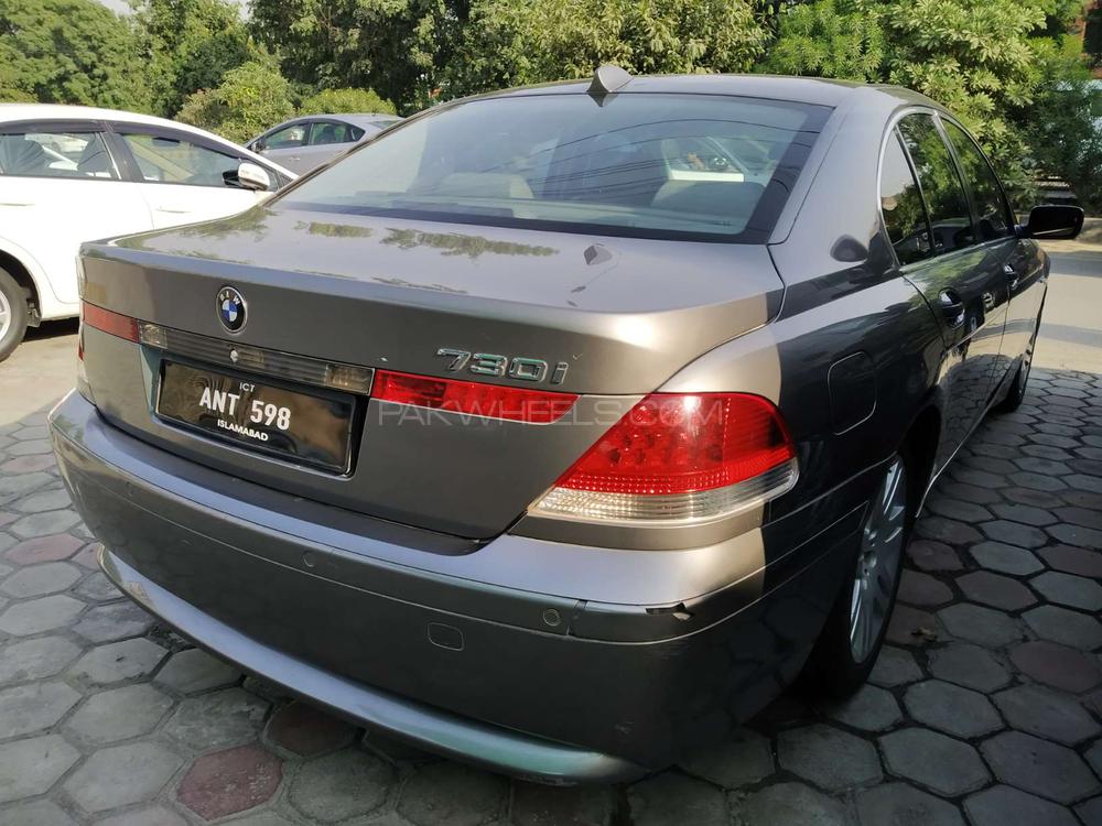 بی ایم ڈبلیو 7 سیریز 2005 for Sale in لاہور بی ایم ڈبلیو 7 سیریز 2005 for Sale in لاہور Image-12