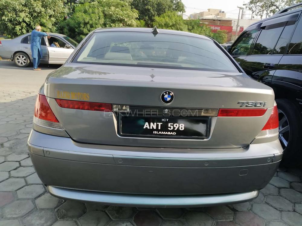 بی ایم ڈبلیو 7 سیریز 2005 for Sale in لاہور بی ایم ڈبلیو 7 سیریز 2005 for Sale in لاہور Image-13