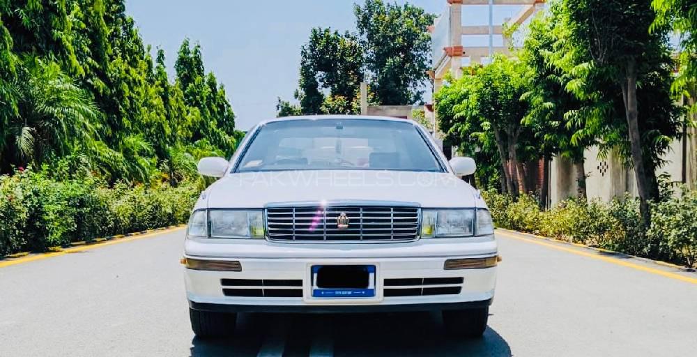 Toyota Crown 2018 for Sale in Islamabad Image-1