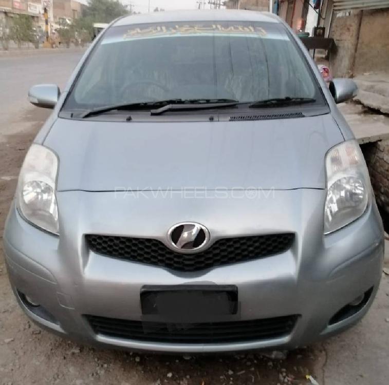 Toyota Vitz 2008 for Sale in Bannu Image-1