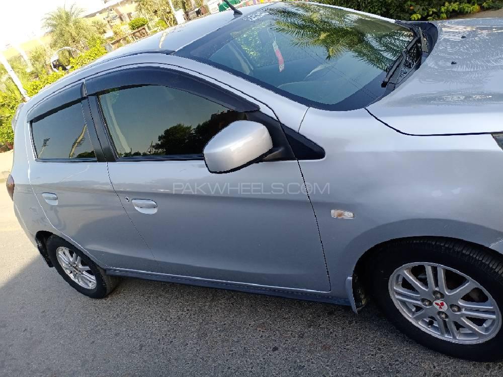 مٹسوبیشی میراج 2015 for Sale in فیصل آباد مٹسوبیشی میراج 2015 for Sale in فیصل آباد Image-2