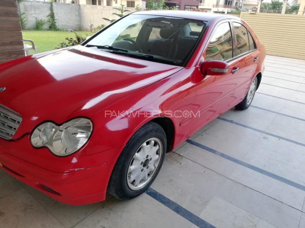 Mercedes Benz C Class 2002 for Sale in Peshawar Mercedes Benz C Class 2002 for Sale in Peshawar Image-4