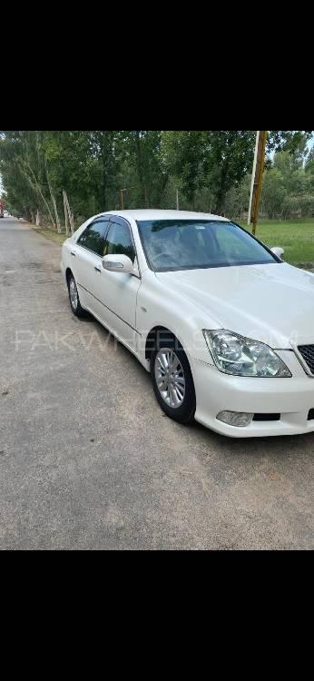 Toyota Crown 2005 for Sale in Multan Image-1