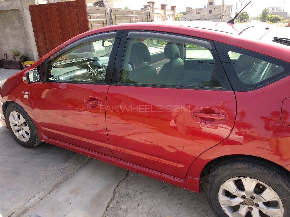 Toyota Prius 2008 for Sale in Lahore Toyota Prius 2008 for Sale in Lahore Image-21
