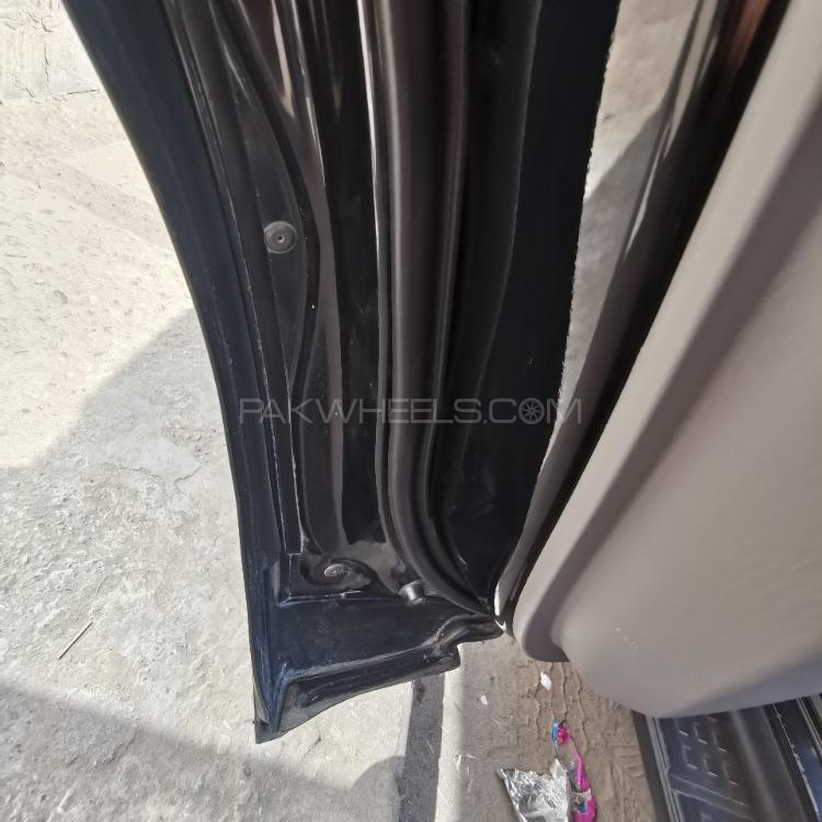 ٹویوٹا سرف 2004 for Sale in ڈیرہ غازی خان ٹویوٹا سرف 2004 for Sale in ڈیرہ غازی خان Image-2