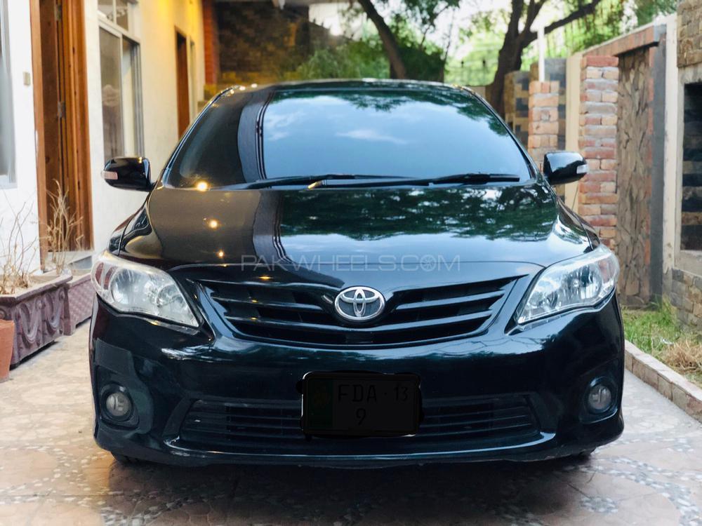 Toyota Corolla 2013 for Sale in Faisalabad Image-1