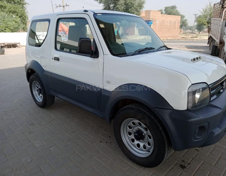 Suzuki Jimny 2012 for Sale in Lodhran Suzuki Jimny 2012 for Sale in Lodhran Image-2