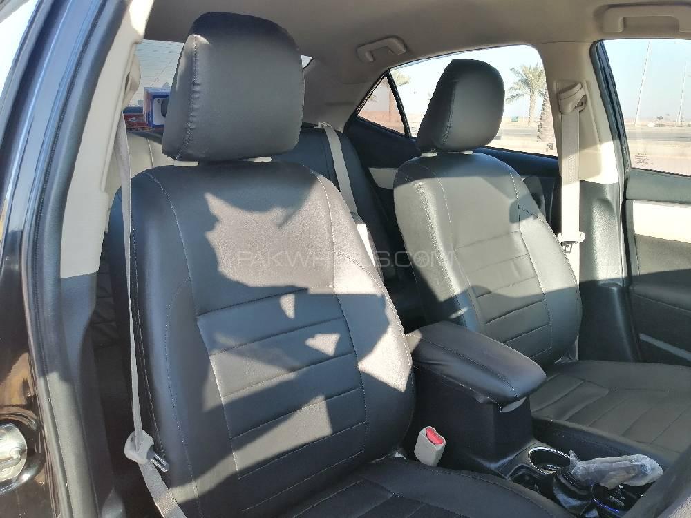 Toyota Corolla - 2015  Toyota Corolla - 2015  Image-4