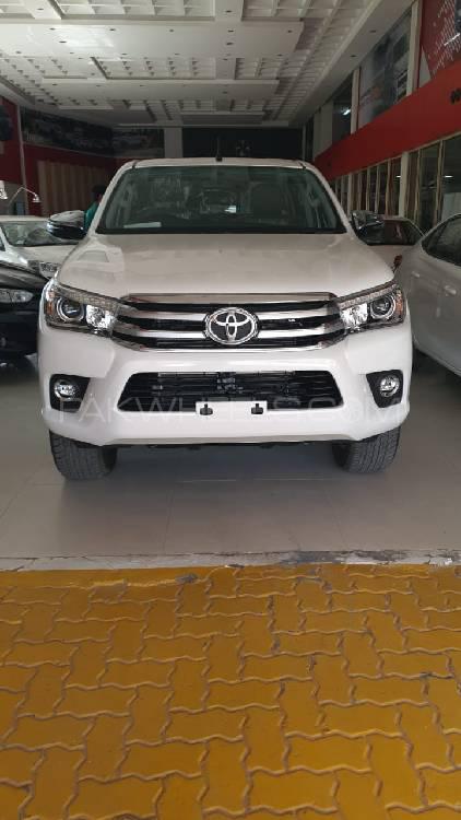 Toyota Hilux 2020 for Sale in Multan Image-1