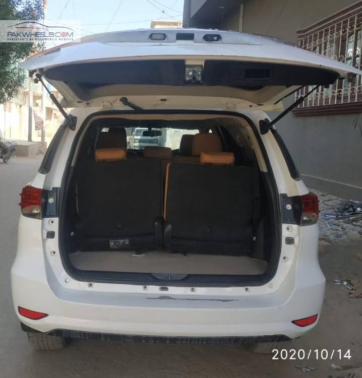 Toyota Fortuner 2018 for Sale in Karachi Toyota Fortuner 2018 for Sale in Karachi Image-12