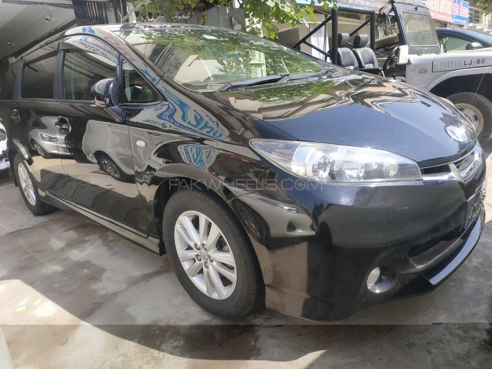Toyota Wish 2010 for Sale in Islamabad Image-1