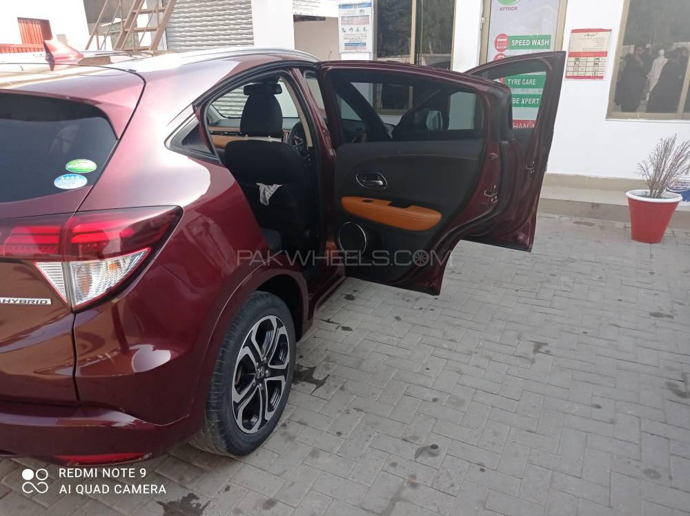 Honda Vezel 2015 for Sale in Rawalpindi Honda Vezel 2015 for Sale in Rawalpindi Image-14