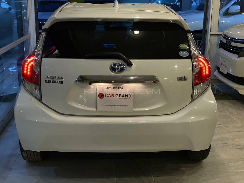 Toyota Aqua 2017 for Sale in Peshawar Toyota Aqua 2017 for Sale in Peshawar Image-5