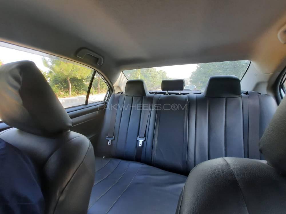 Toyota Corolla Axio 2013 for Sale in Islamabad Toyota Corolla Axio 2013 for Sale in Islamabad Image-13