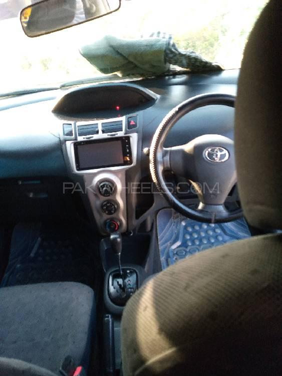 Toyota Vitz 2008 for Sale in Nowshera Image-1