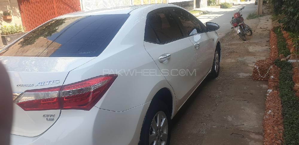 Toyota Corolla 2016 for Sale in Peshawar Toyota Corolla 2016 for Sale in Peshawar Image-16