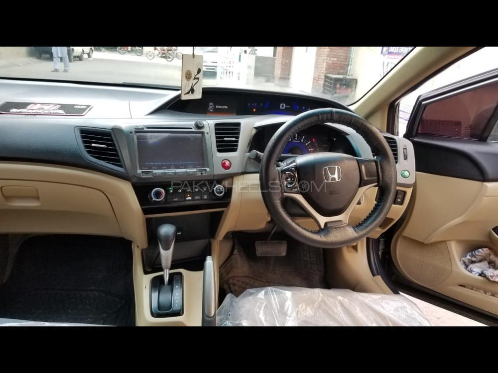 Honda Civic 2014 for Sale in Lahore Honda Civic 2014 for Sale in Lahore Image-15