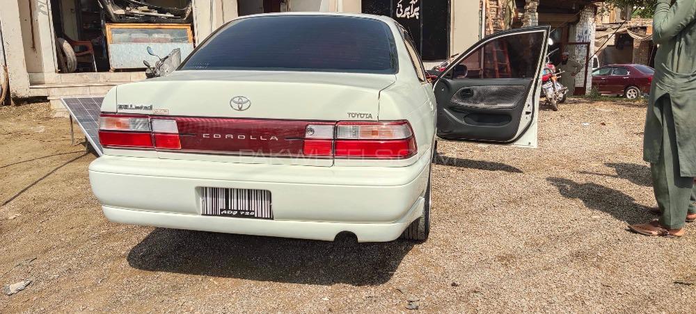 Toyota Corolla 2001 for Sale in Peshawar Image-1