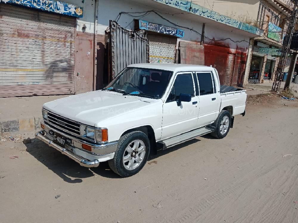 Toyota Hilux 1985 for Sale in Talagang Image-1