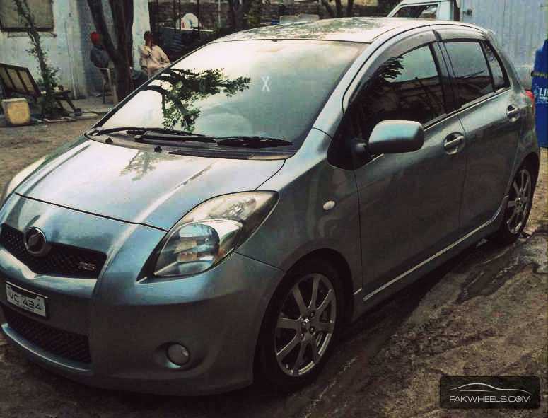 Toyota vitz 2006