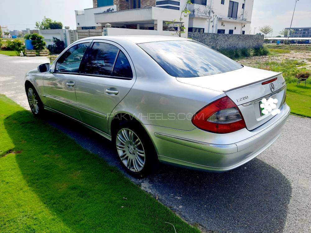 Mercedes Benz E Class 2003 for Sale in Lahore Mercedes Benz E Class 2003 for Sale in Lahore Image-4