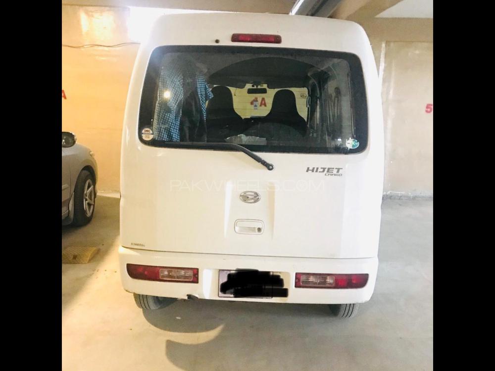 Daihatsu Hijet 2015 for Sale in Rawalpindi Daihatsu Hijet 2015 for Sale in Rawalpindi Image-2