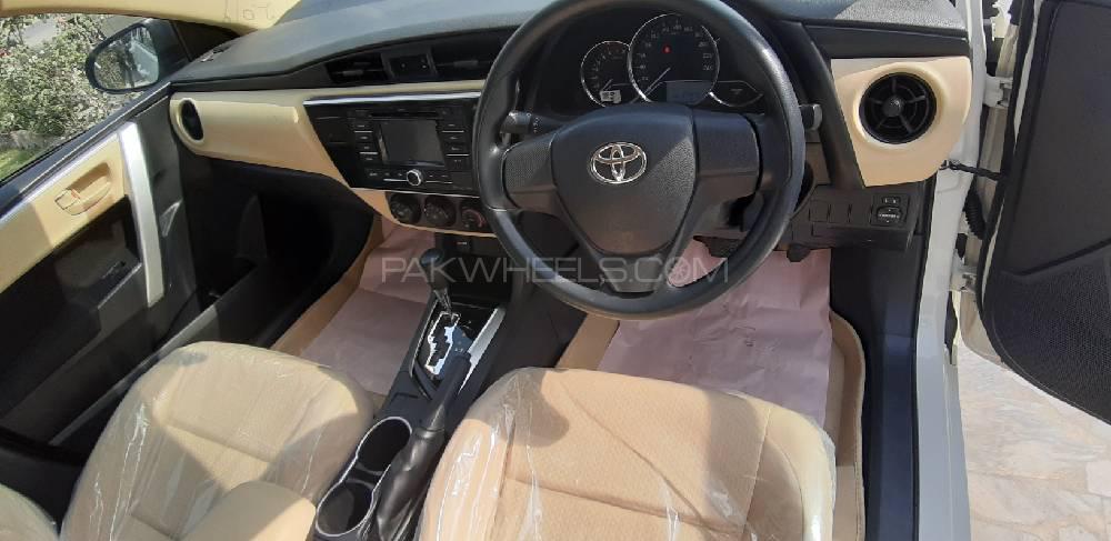 Toyota Corolla 2019 for Sale in Peshawar Toyota Corolla 2019 for Sale in Peshawar Image-8