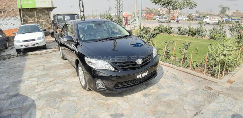 Toyota Corolla 2013 for Sale in Peshawar Image-1