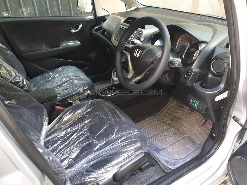 Honda Fit 2012 for Sale in Lahore Honda Fit 2012 for Sale in Lahore Image-9