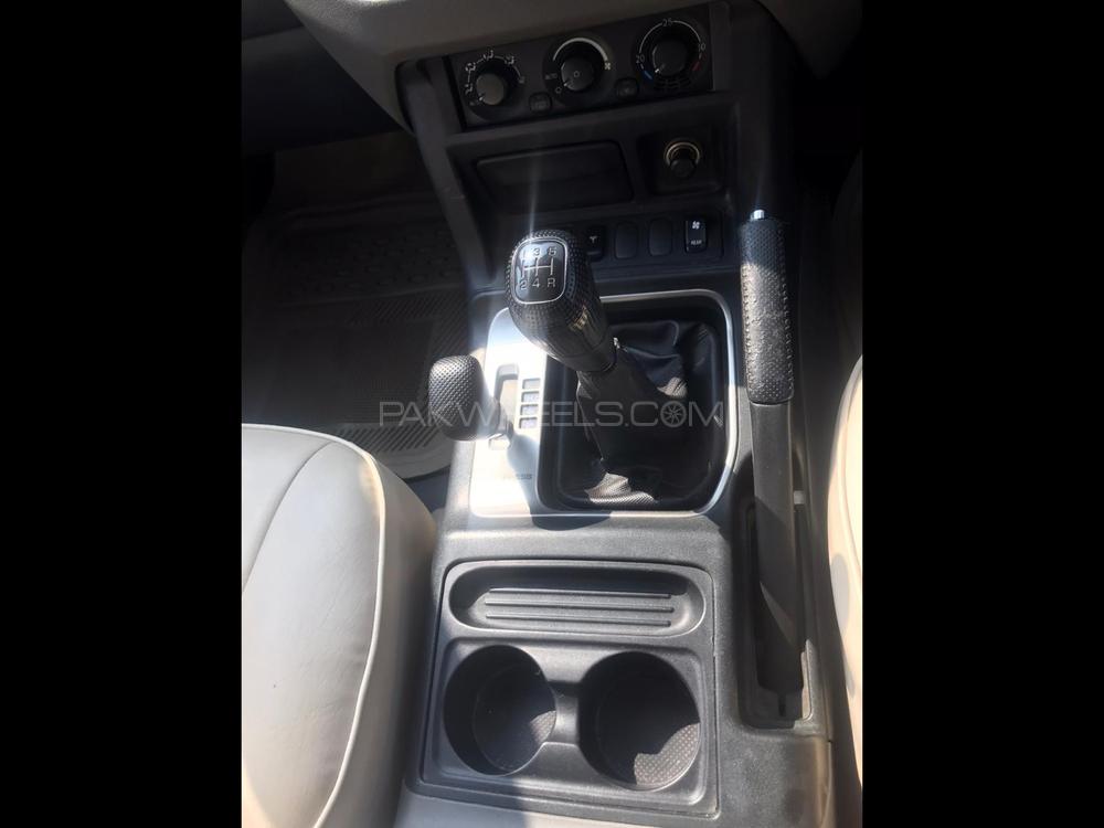 Mitsubishi Pajero 2005 for Sale in Islamabad Mitsubishi Pajero 2005 for Sale in Islamabad Image-5