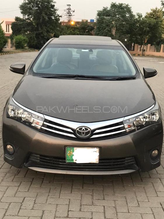 Toyota Corolla 2015 for Sale in Lahore Image-1