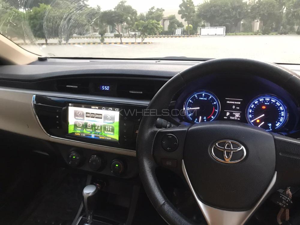 Toyota Corolla 2015 for Sale in Lahore Toyota Corolla 2015 for Sale in Lahore Image-5