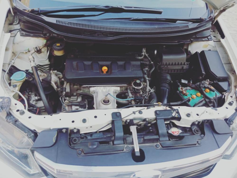 Honda Civic 2013 for Sale in Multan Honda Civic 2013 for Sale in Multan Image-11