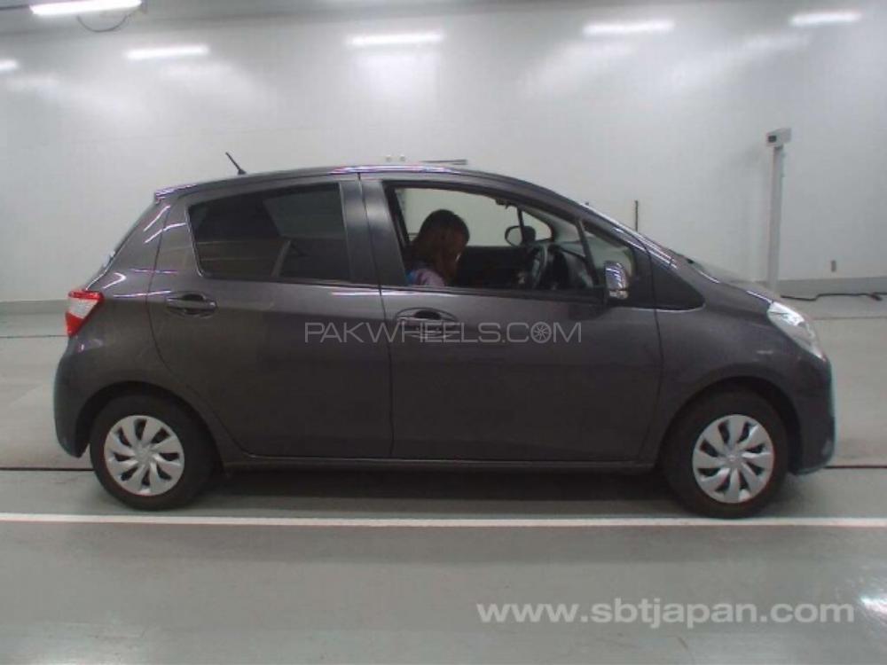 Toyota Vitz 2017 for Sale in Islamabad Toyota Vitz 2017 for Sale in Islamabad Image-2
