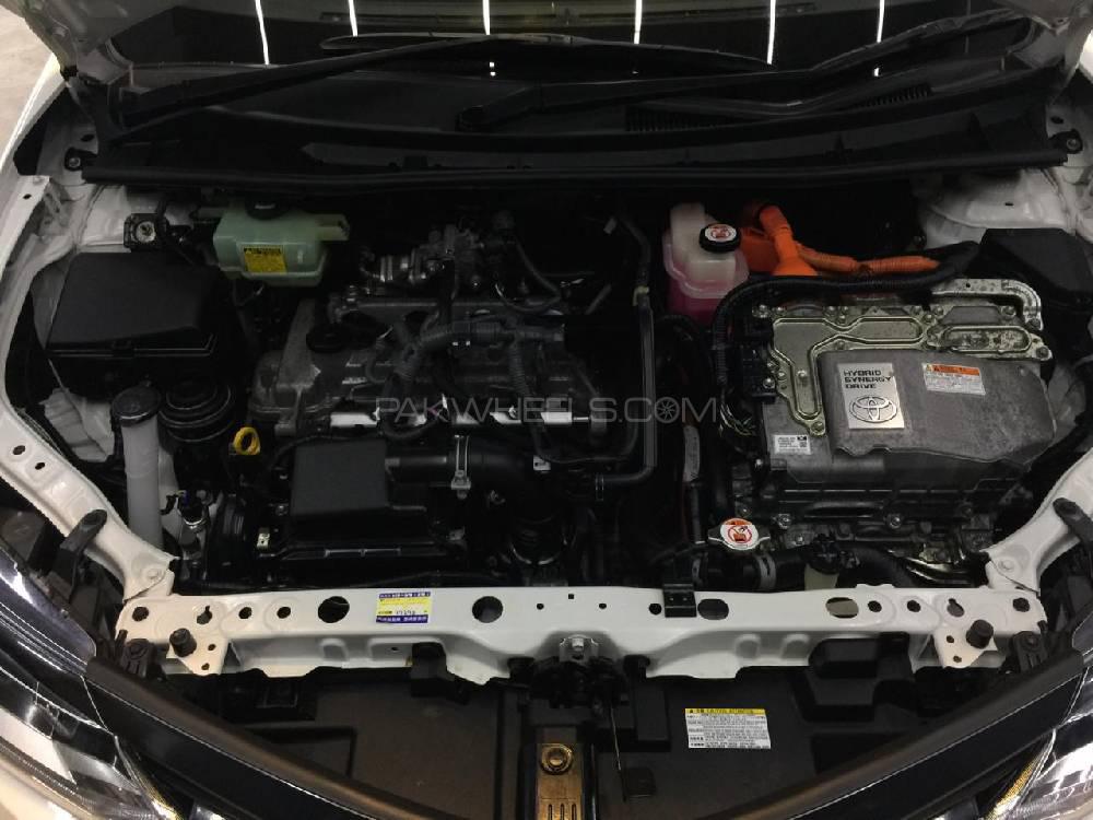 Toyota Corolla Axio 2017 for Sale in Peshawar Toyota Corolla Axio 2017 for Sale in Peshawar Image-6