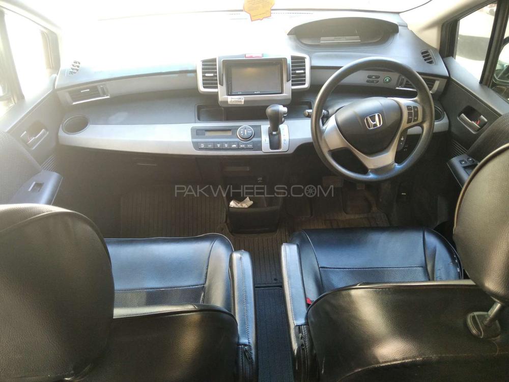 Honda Freed 2012 for Sale in Karachi Honda Freed 2012 for Sale in Karachi Image-10