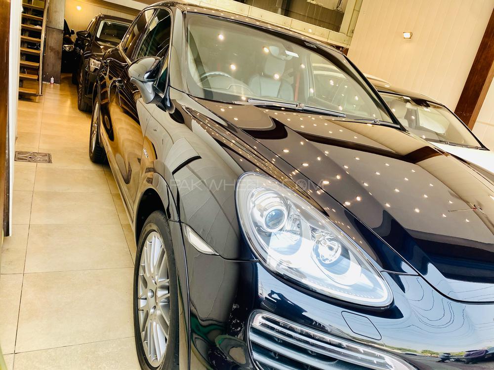 Porsche Cayenne 2013 for Sale in Lahore Porsche Cayenne 2013 for Sale in Lahore Image-2