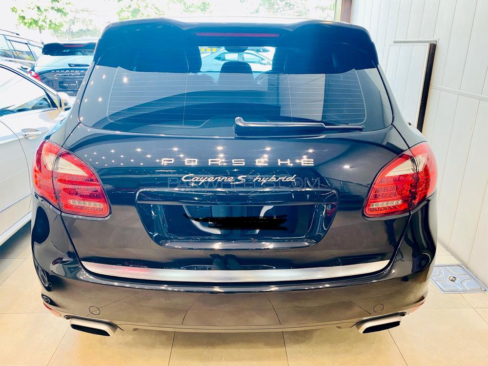 Porsche Cayenne 2013 for Sale in Lahore Porsche Cayenne 2013 for Sale in Lahore Image-16