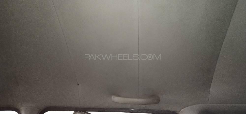 Suzuki Cultus 2003 for Sale in Sargodha Suzuki Cultus 2003 for Sale in Sargodha Image-9