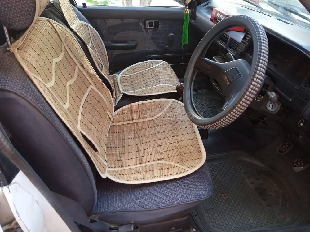 Toyota Corolla 1986 for Sale in Haripur Image-1