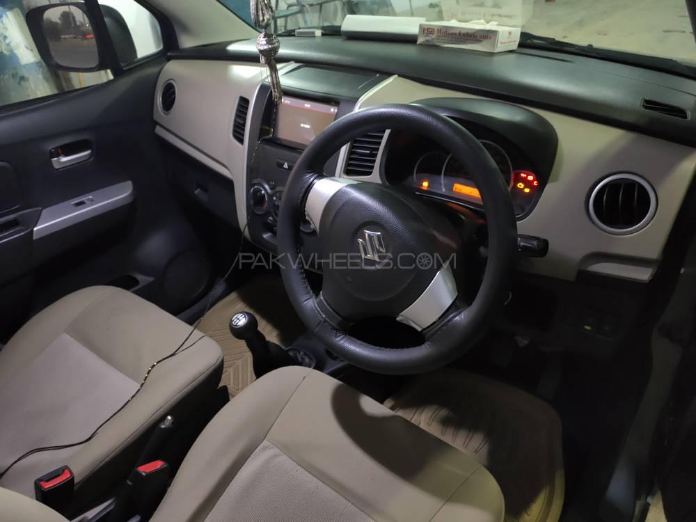 Suzuki Wagon R 2017 for Sale in Bahawalpur Suzuki Wagon R 2017 for Sale in Bahawalpur Image-5