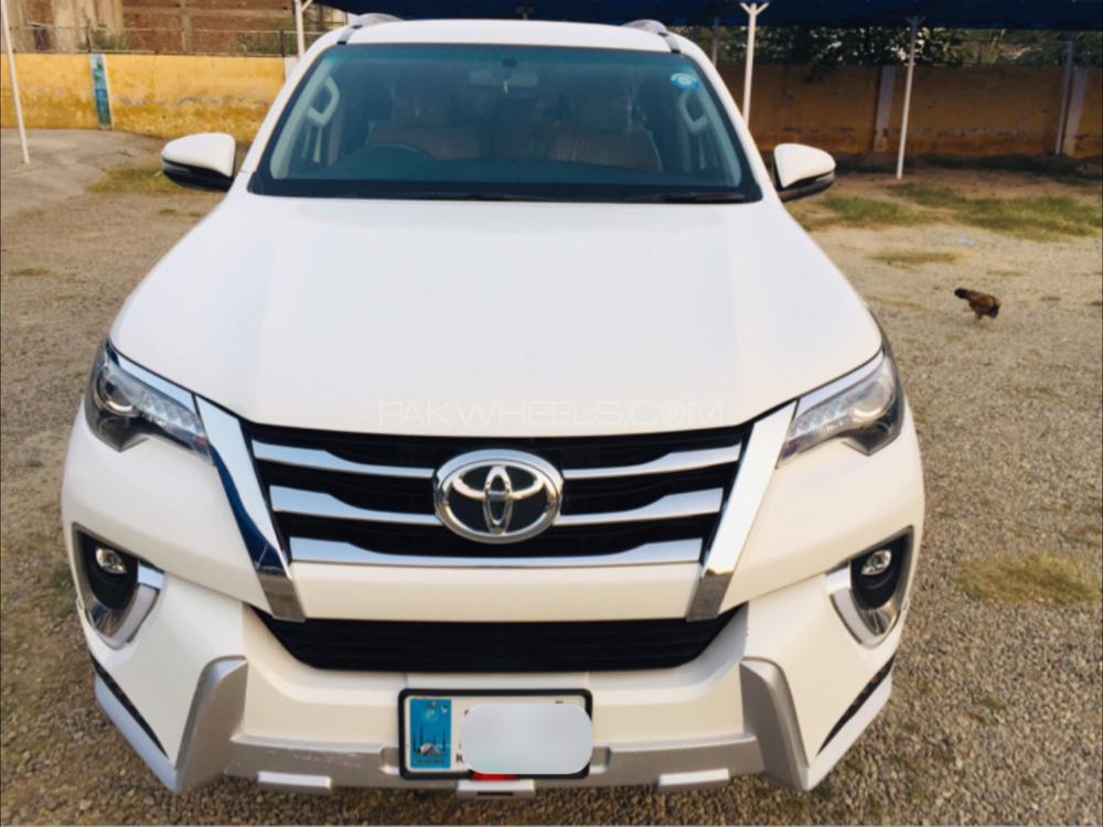 Toyota Fortuner 2019 for Sale in Gujrat Toyota Fortuner 2019 for Sale in Gujrat Image-2