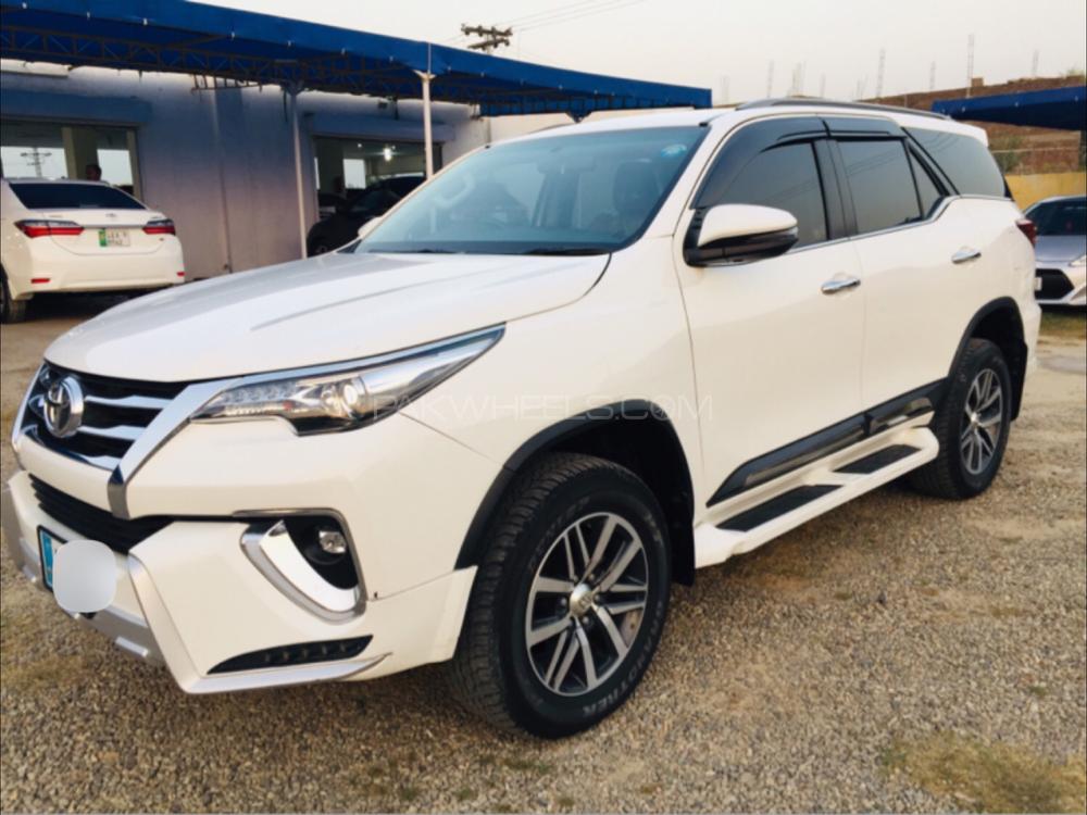 Toyota Fortuner 2019 for Sale in Gujrat Toyota Fortuner 2019 for Sale in Gujrat Image-8