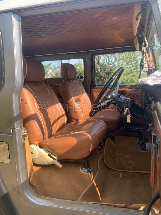 Toyota Land Cruiser 1983 for Sale in Mansehra Toyota Land Cruiser 1983 for Sale in Mansehra Image-9