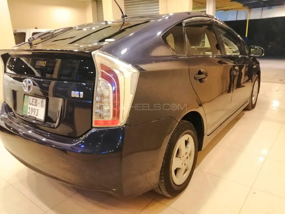 ٹویوٹا پریوس 2011 for Sale in بہاولپور ٹویوٹا پریوس 2011 for Sale in بہاولپور Image-3