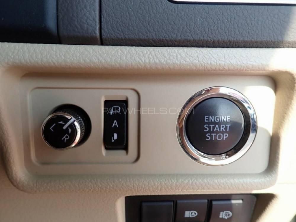 Toyota Prado 2017 for Sale in Karachi Toyota Prado 2017 for Sale in Karachi Image-6
