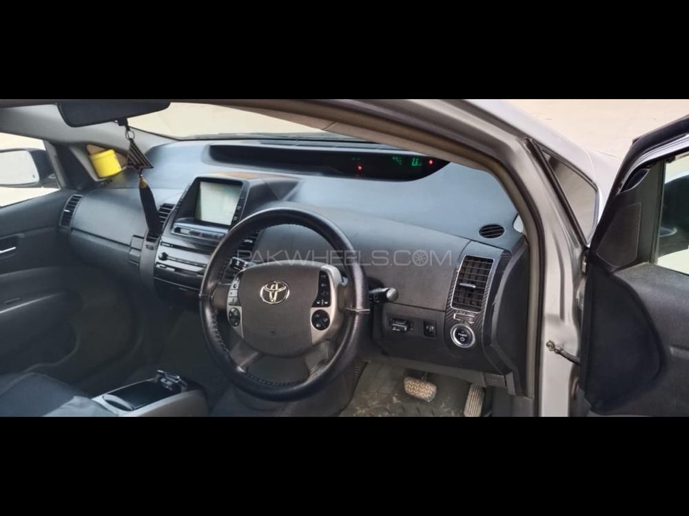 Toyota Prius 2007 for Sale in Islamabad Toyota Prius 2007 for Sale in Islamabad Image-13
