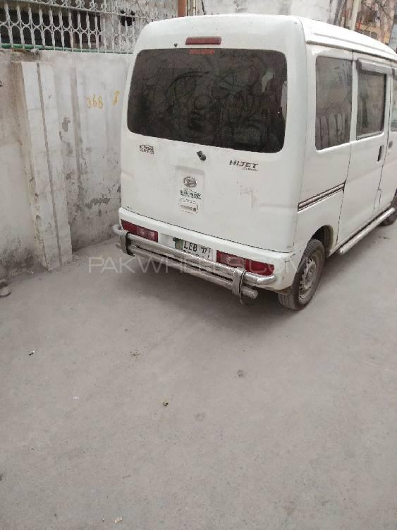 Daihatsu Hijet 2017 for Sale in Faisalabad Image-1