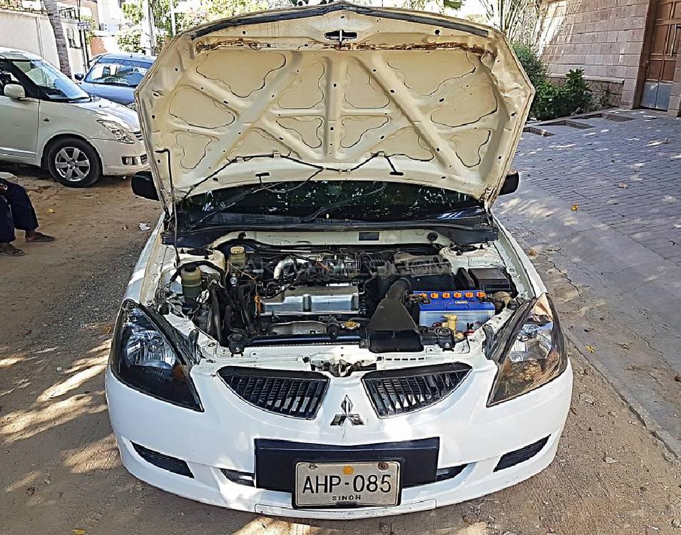 Mitsubishi Lancer 2005 for Sale in Karachi Mitsubishi Lancer 2005 for Sale in Karachi Image-14
