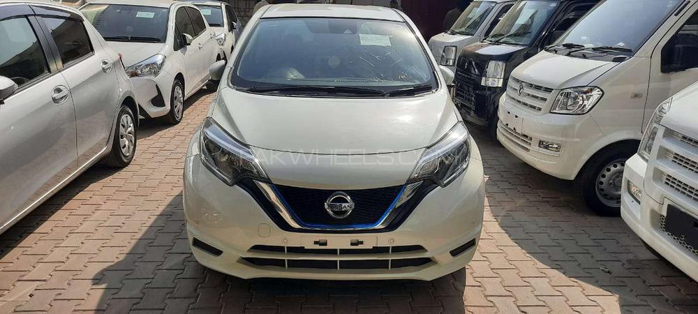 Nissan Note 2018 for Sale in Sialkot Image-1